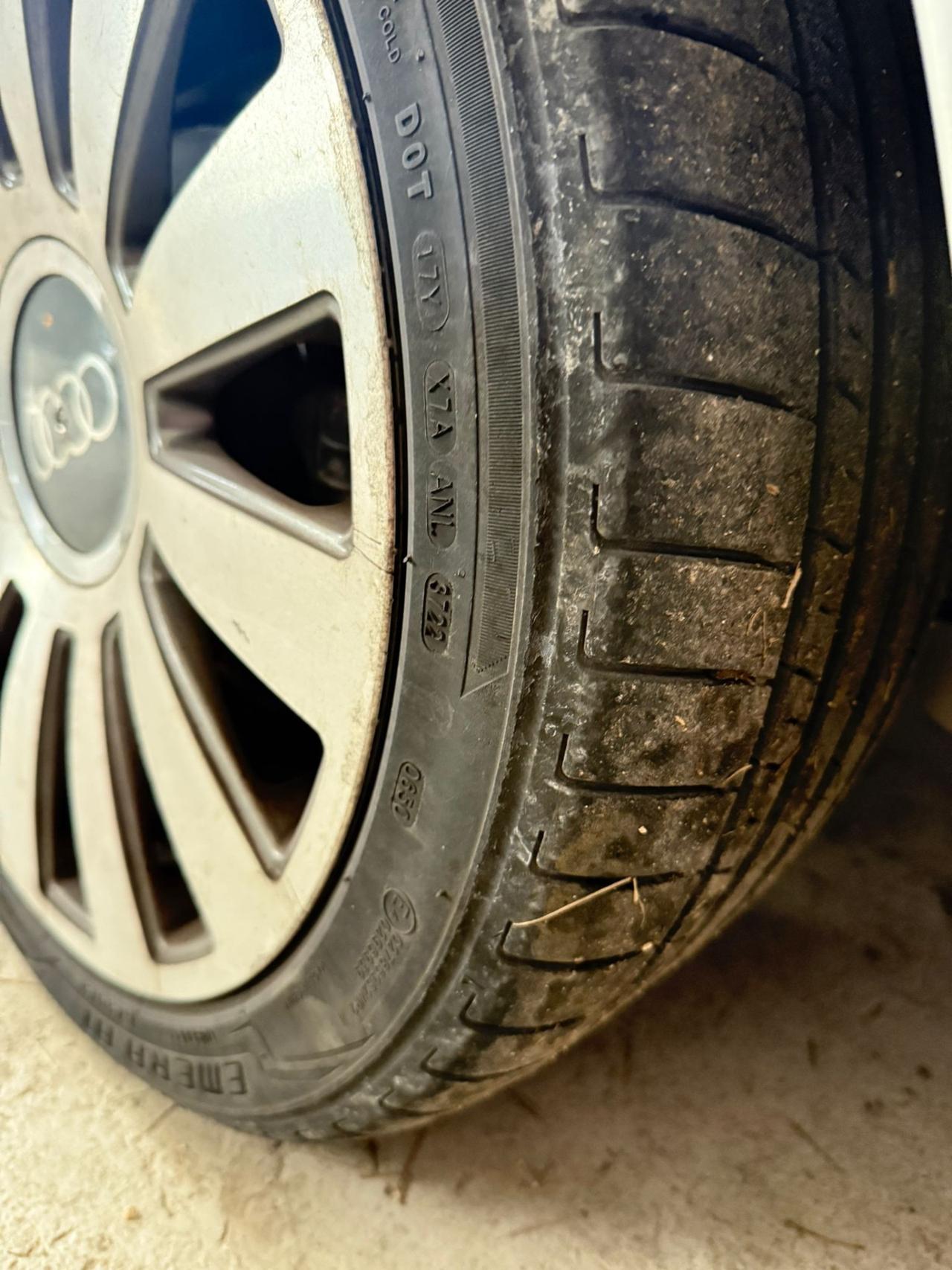 Audi A4 Cabriolet 2.5 V6 TDI cat