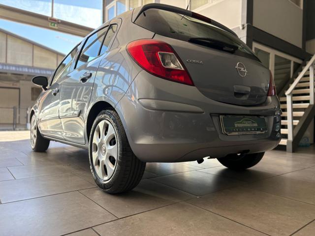 OPEL Corsa 1.4 16V 90CV 5 porte A/C CRUISE * NEOPATENTATI *