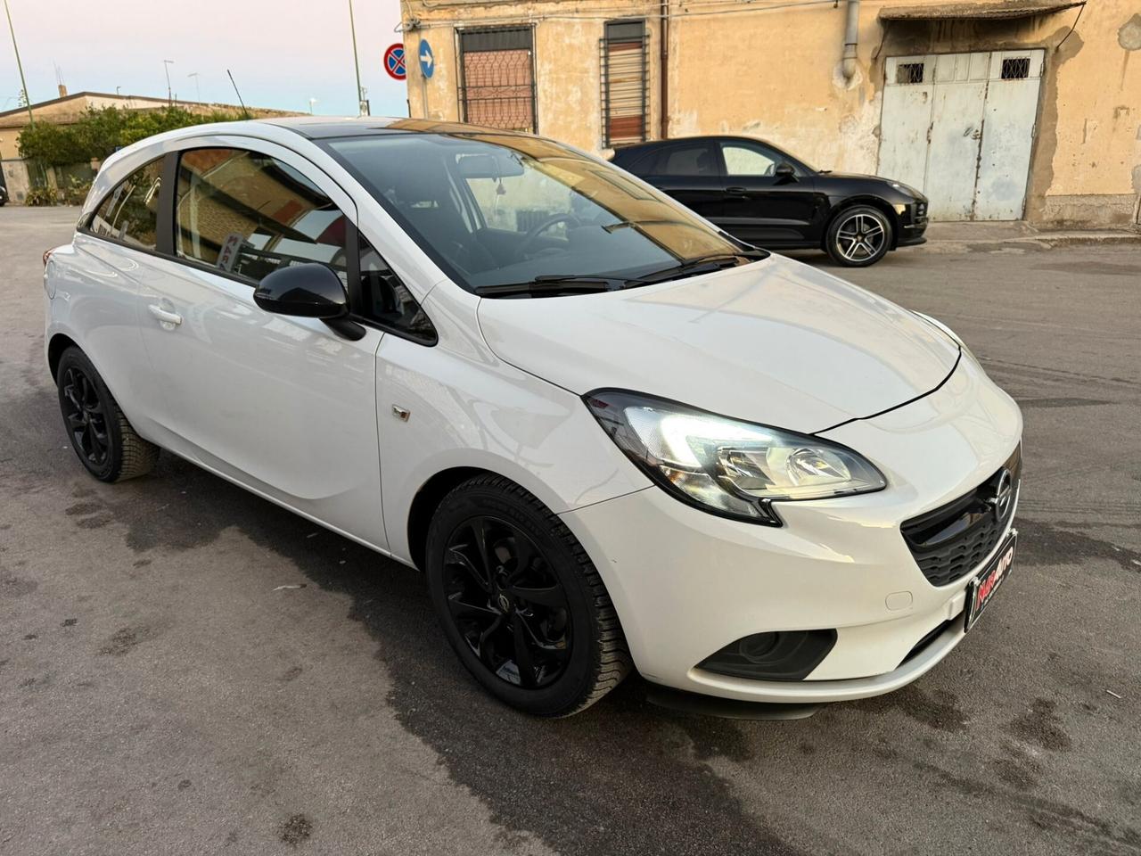 Opel Corsa 1.3 CDTI 95CV B-Color