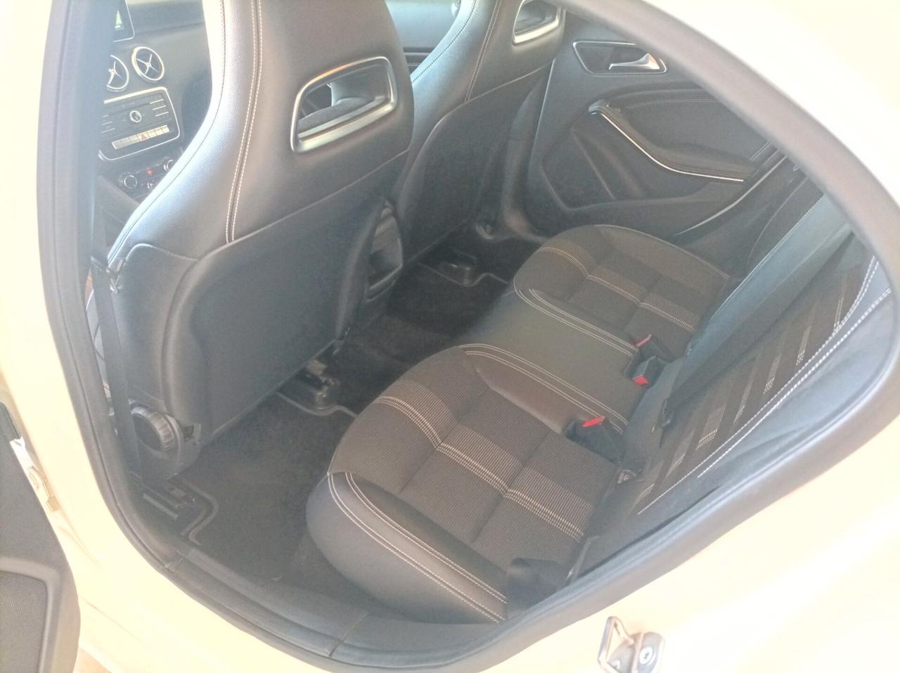 Mercedes-benz A 180 d CV 109 Sport 03/2018