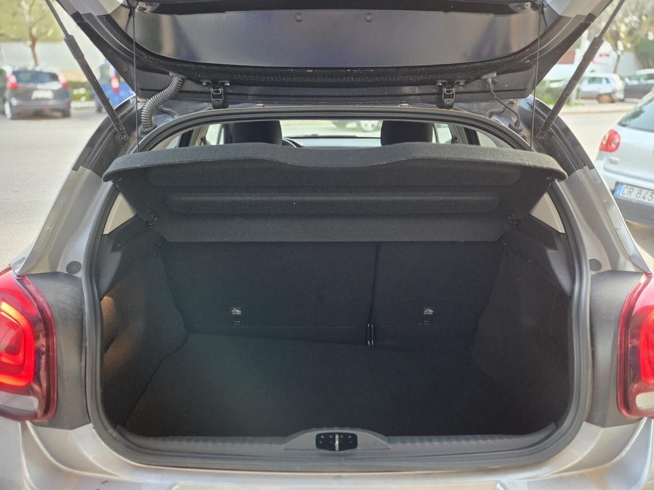 Citroen C3 1.2 83cv Shine Pack. 2023 solo*15000Km*