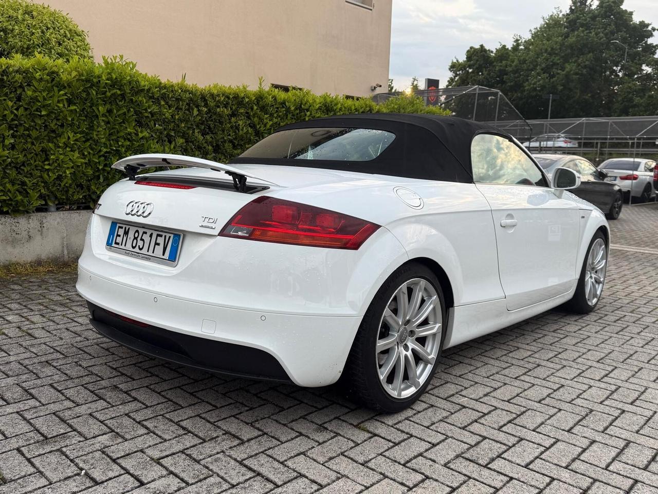 Audi TT Roadster 2.0 TDI quattro 4x4