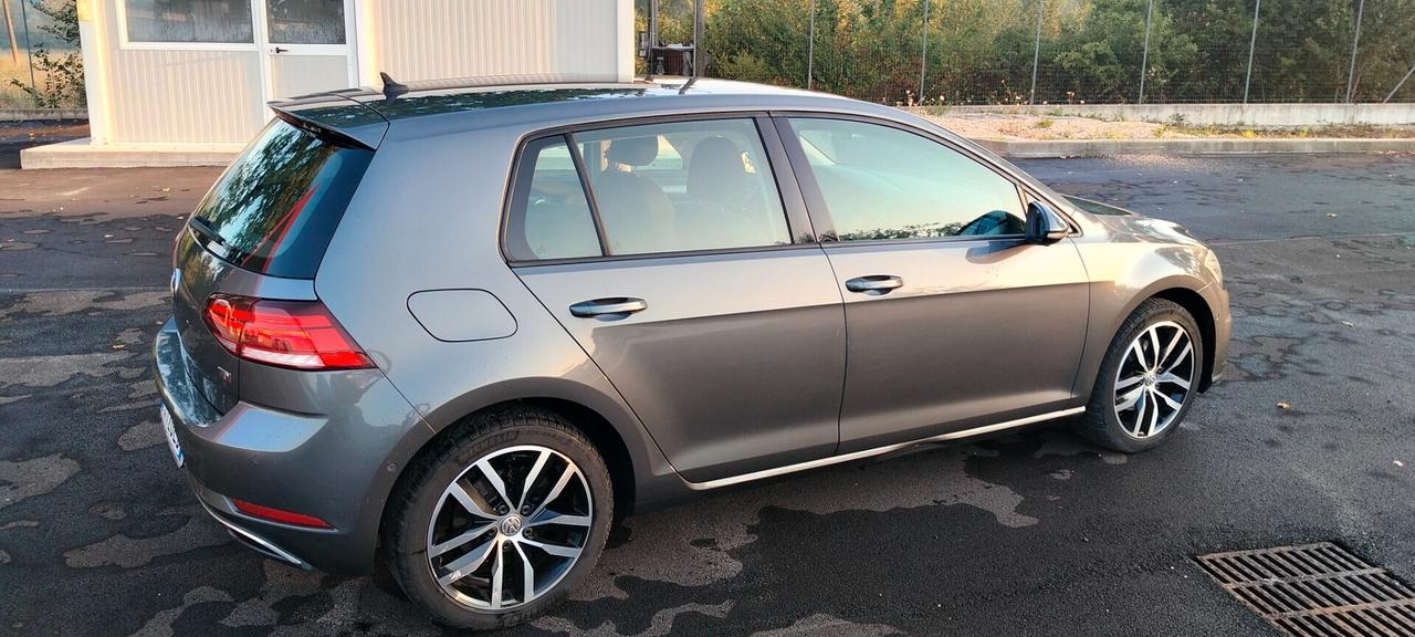 Volkswagen Golf 1.6 TDI 115 CV 5p. Highline BlueMotion Technology