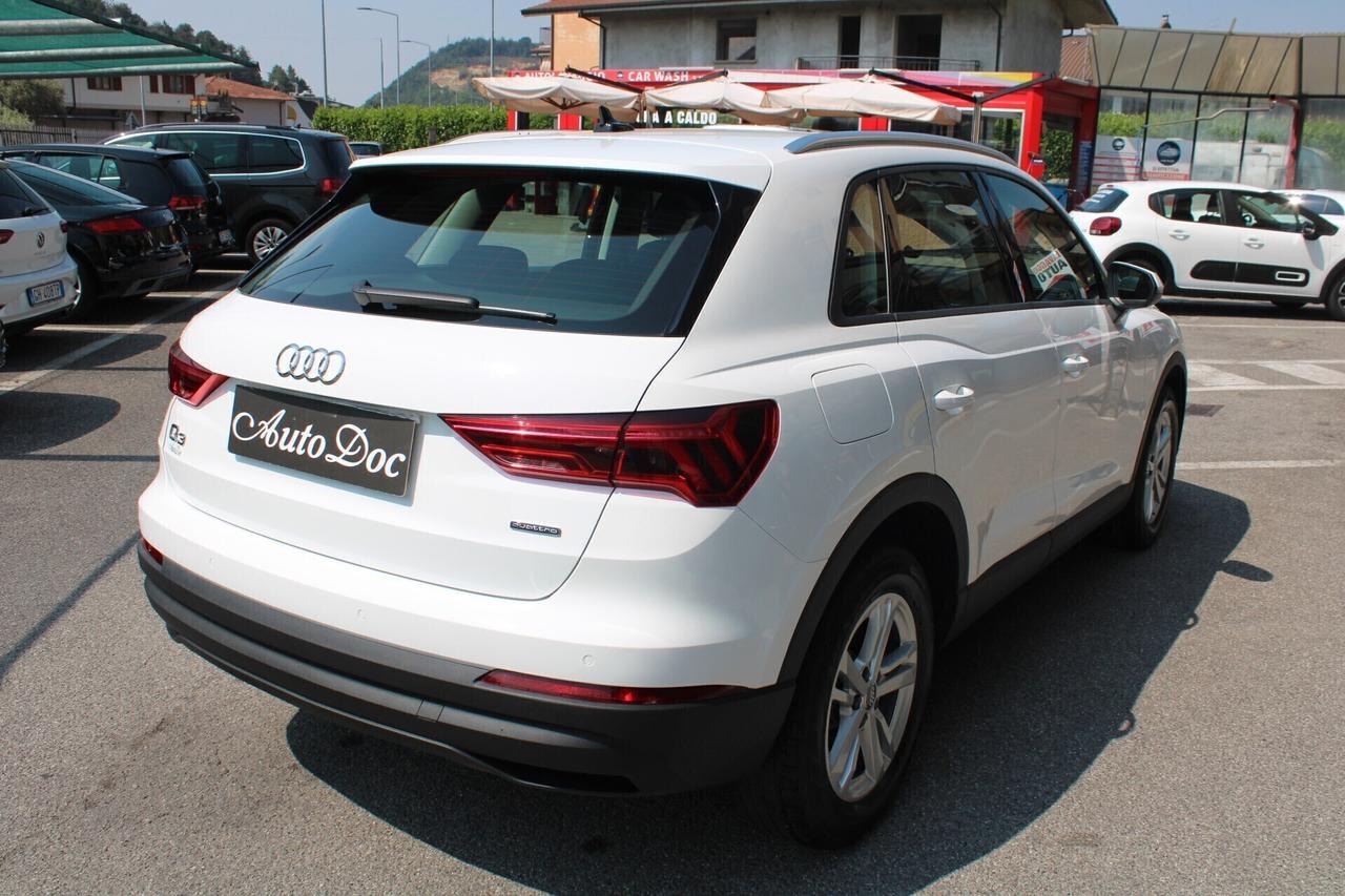 Audi Q3 40 TFSI QUATTRO 4X4 S-tronic Business IVA ESPOSTA 100%