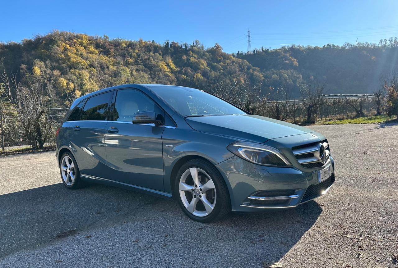 Mercedes-benz B 200 B 200 CDI BlueEFFICIENCY Premium