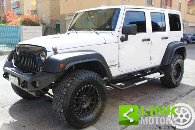 JEEP Wrangler Unlimited 2.8 CRD DPF Sahara Auto