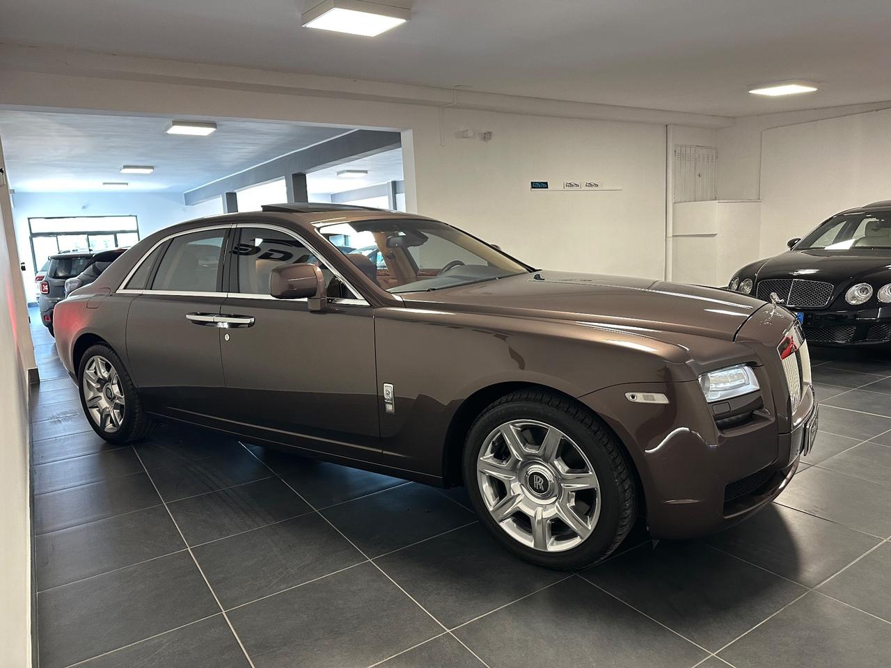 ROLLS ROYCE GHOST 6.6 V12 571CV PERMUTE