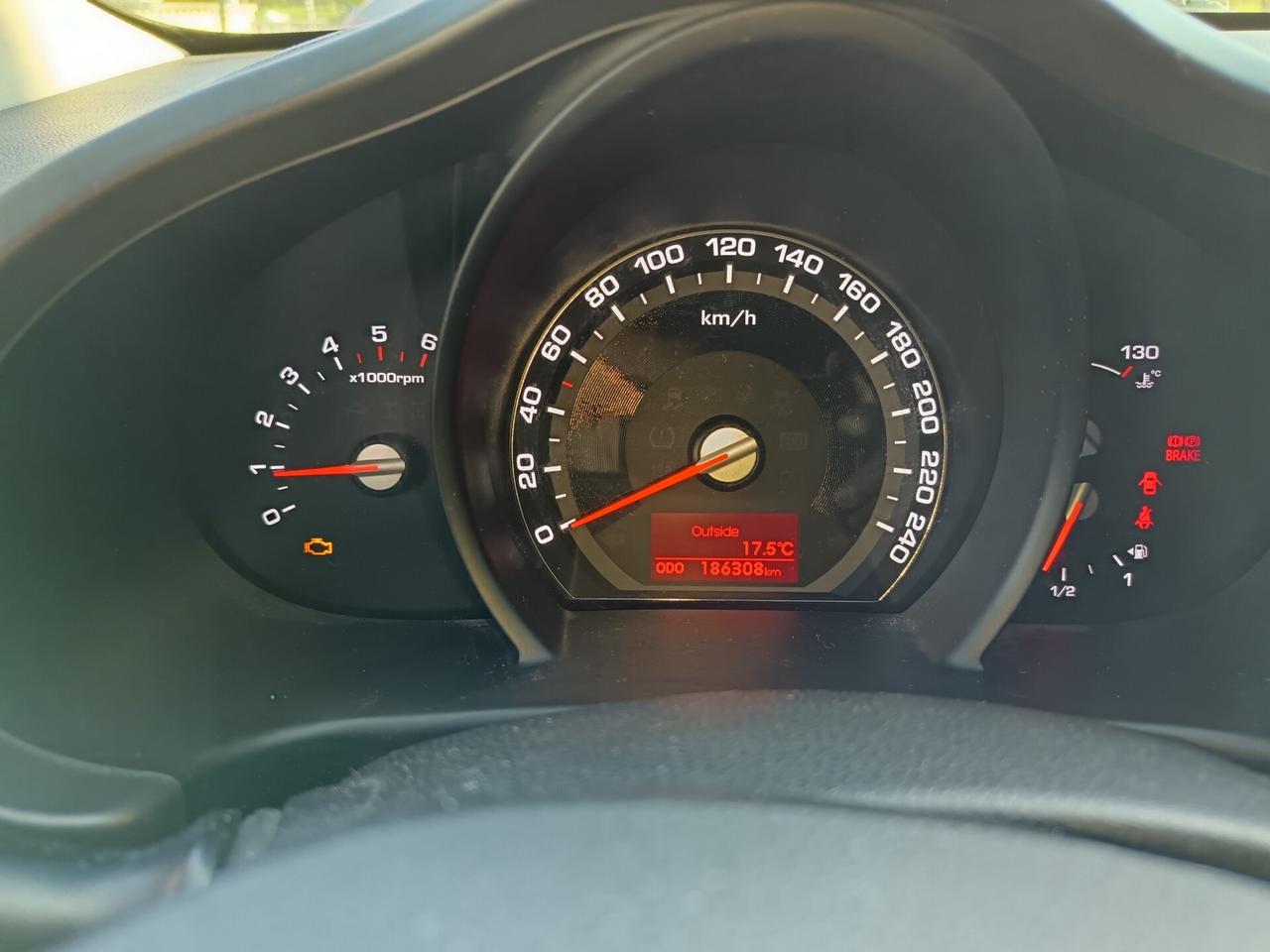 KIA Sportage 1.7 CRDI VGT 2WD Active