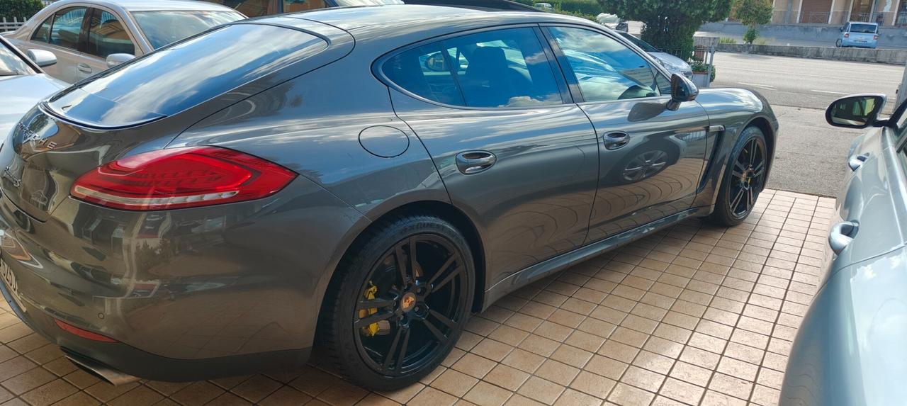 Porsche Panamera S 3.0d