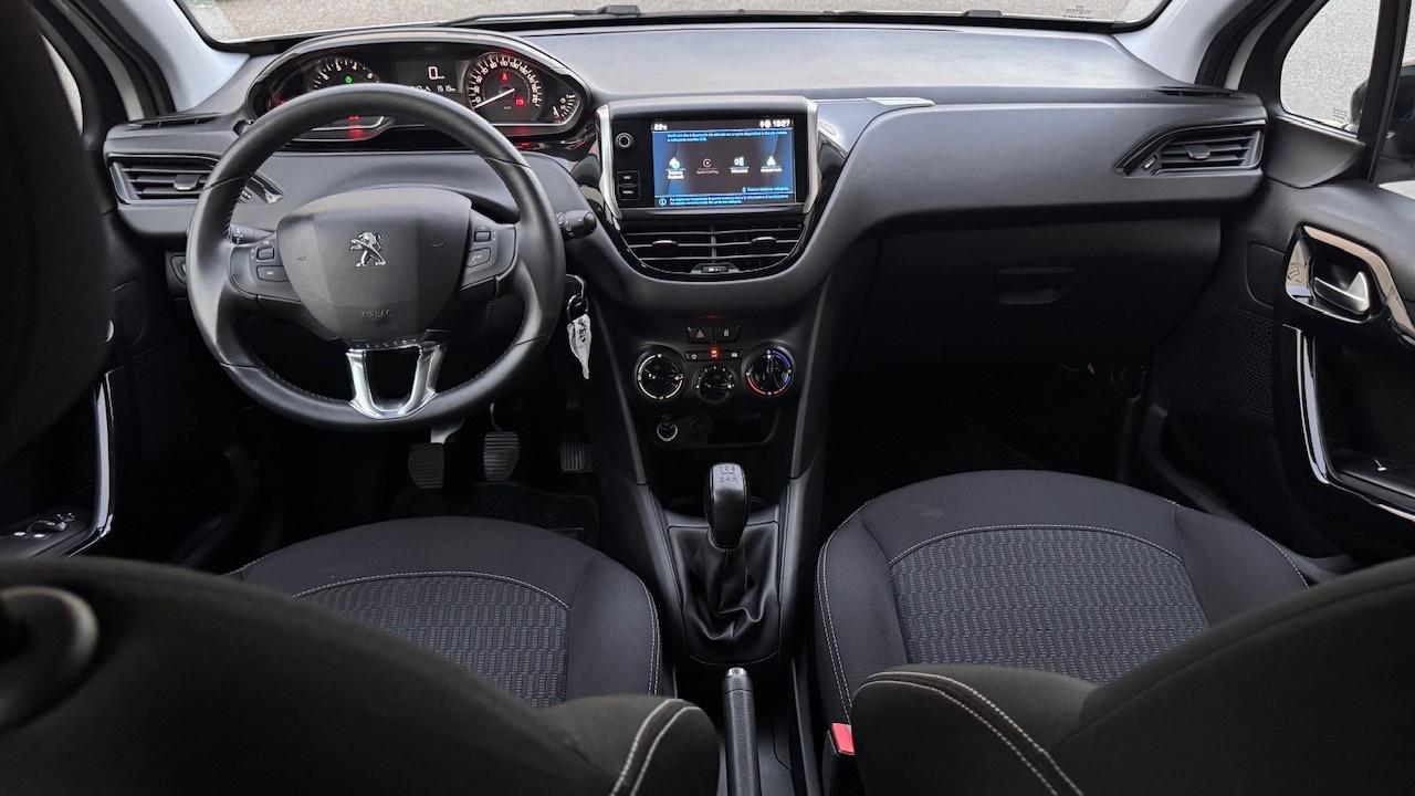 Peugeot 208 PureTech 82 5 porte Allure