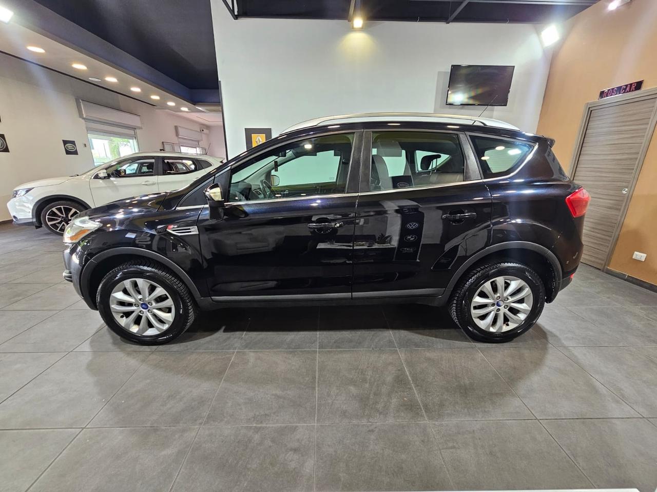 Ford Kuga 2.0 TDCi 163 CV 4WD INDIVIDUAL LUXURY