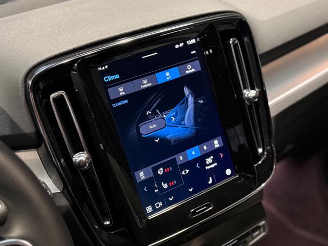 VOLVO XC40 B3 automatico Core