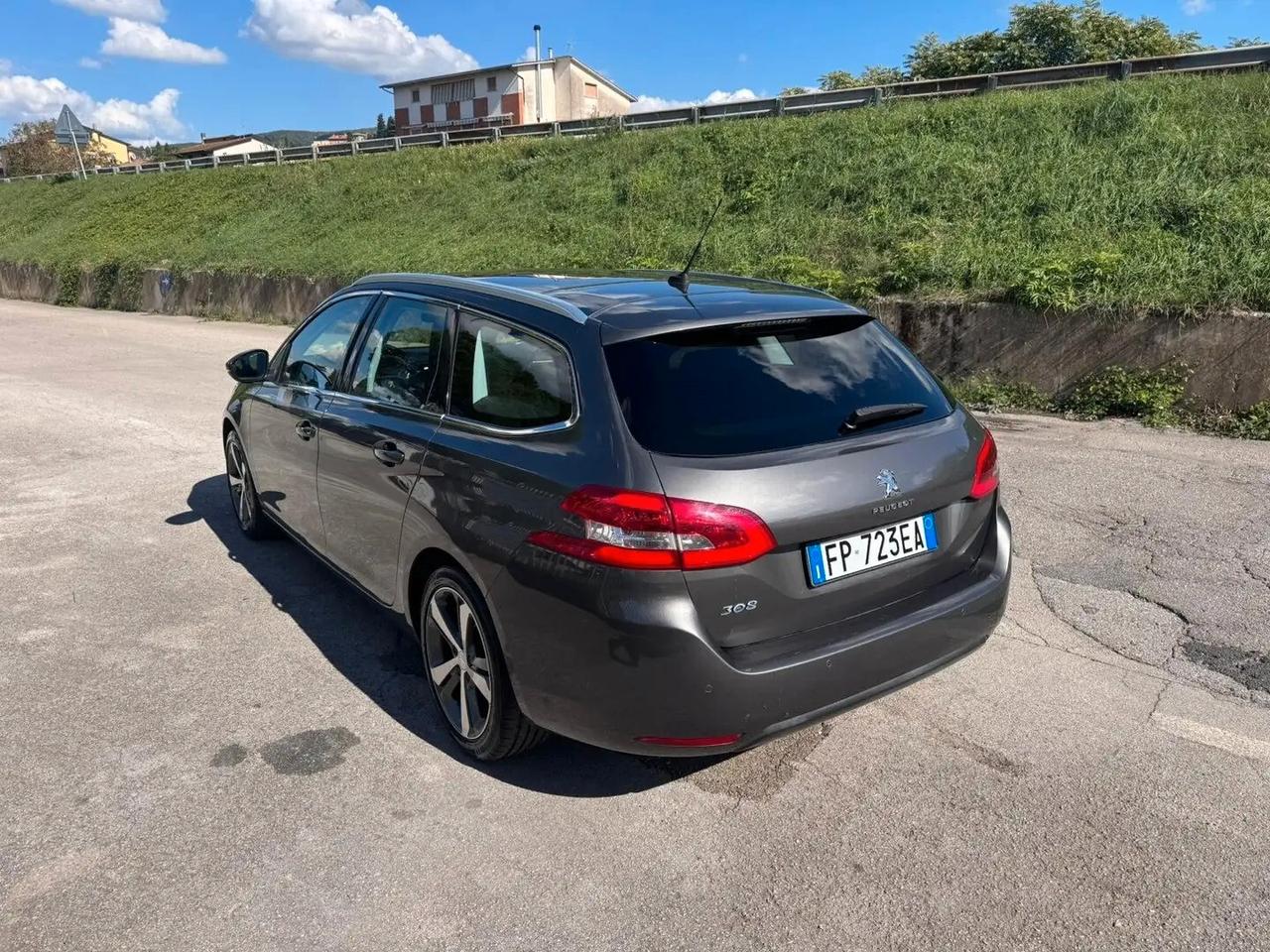 Peugeot 308 BlueHDi 130 S&S SW GT Line