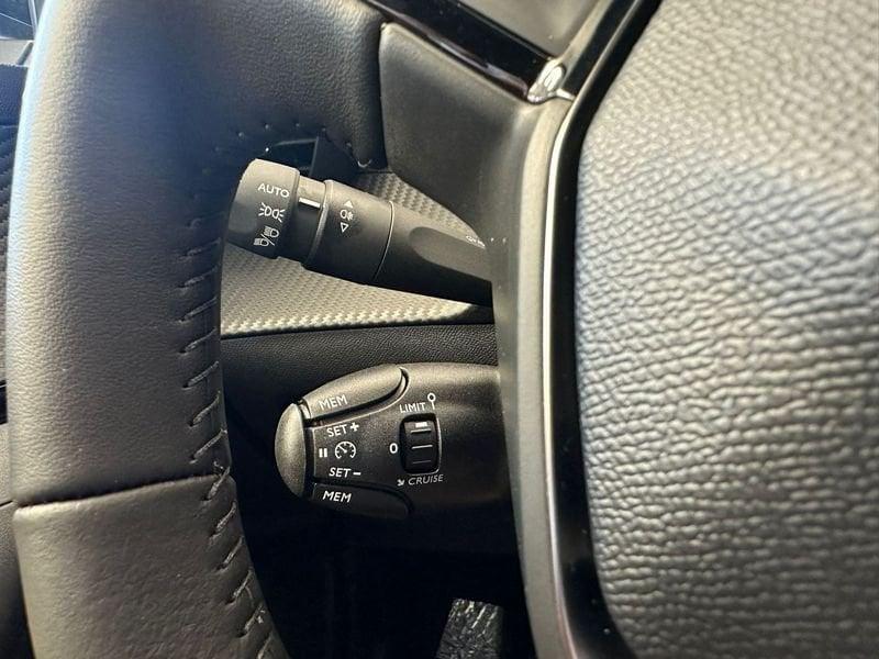 Peugeot 2008 2008 PureTech 100 S&S Allure - PROMO SIRONIAUTO+