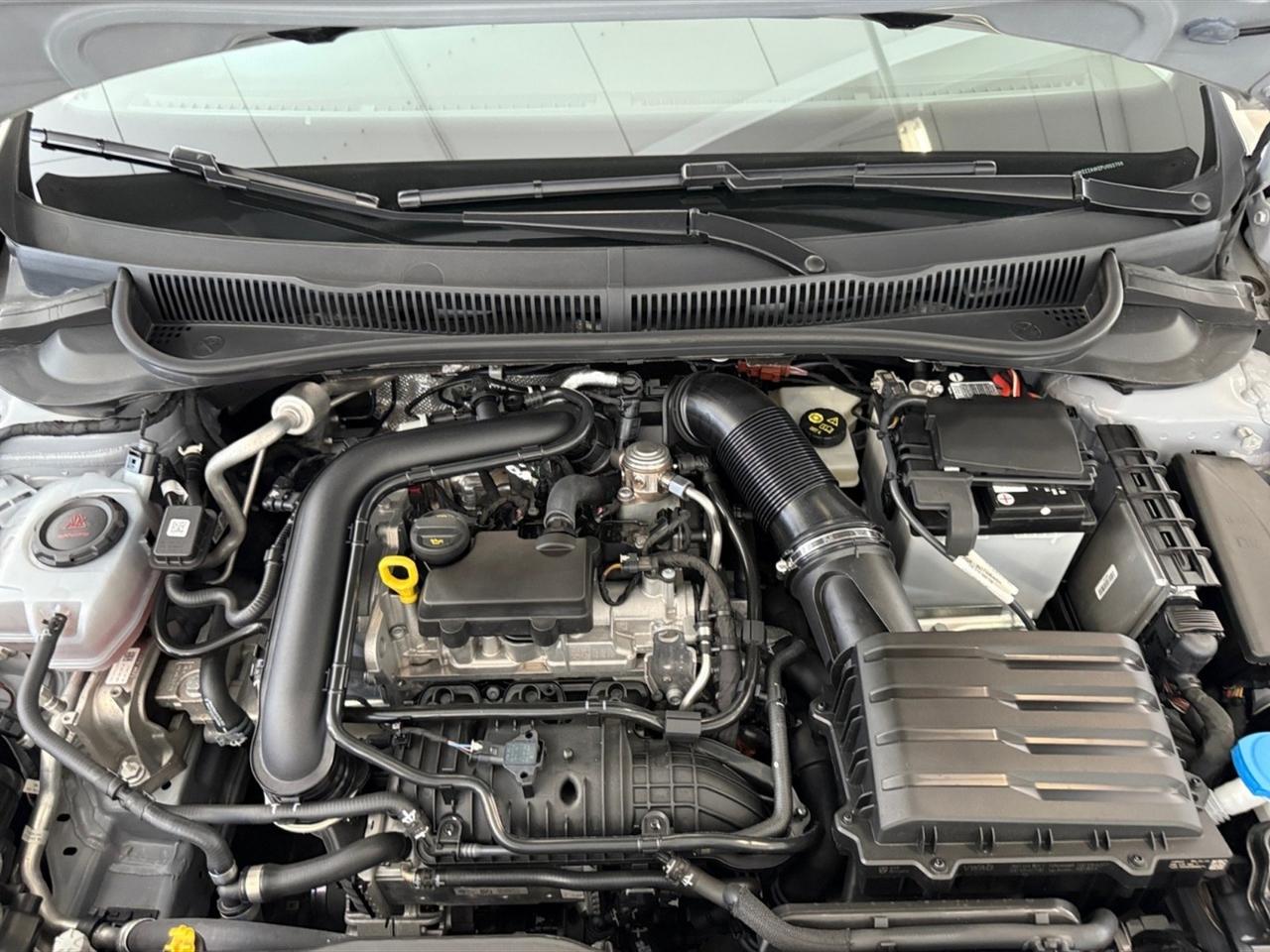 Volkswagen Polo 1.0 tsi life 95cv