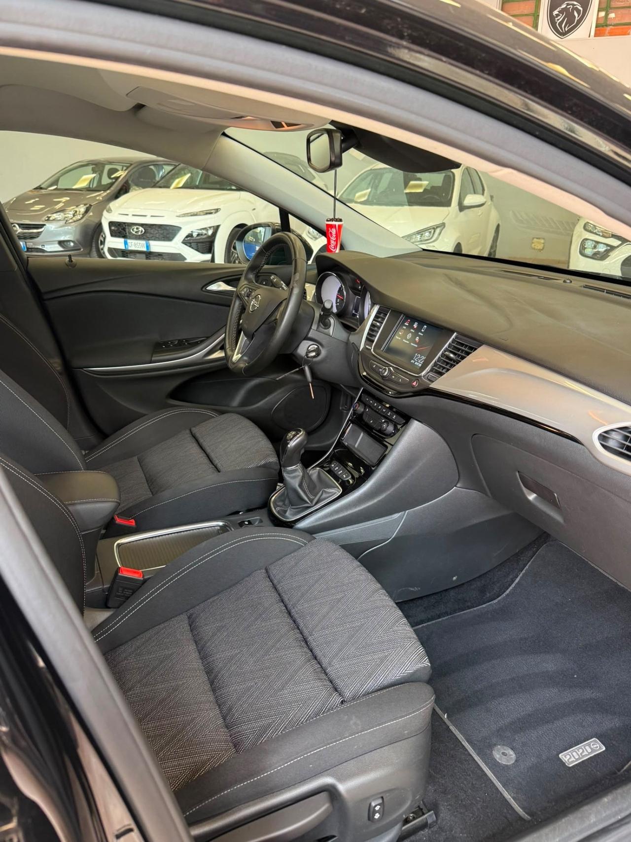 Opel Astra 1.2 Turbo 110 CV S&S 5 porte Business Elegance