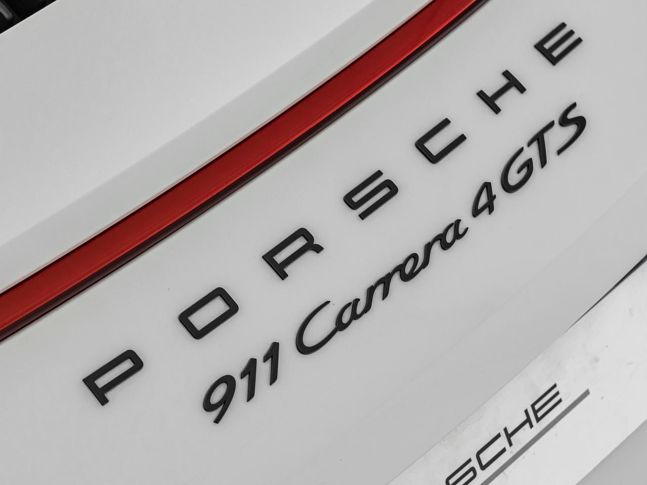 Porsche 911 cabrio 3.0 carrera 4 gts auto