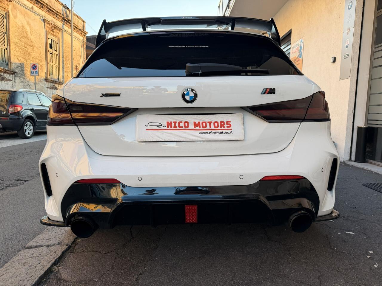 Bmw 116 116d 5p. Msport