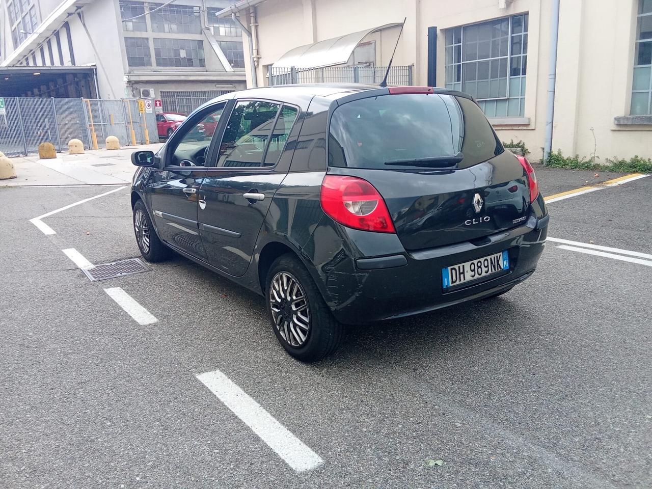 Renault Clio 1.2 16V 5 porte Rip Curl