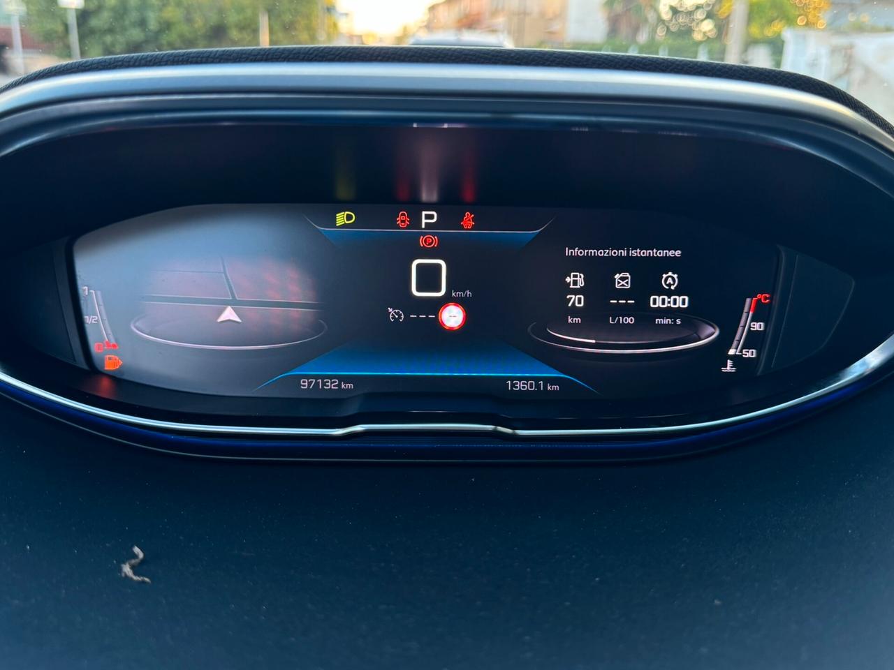 Peugeot 3008 BlueHDi 130 S&S EAT8 Active Business