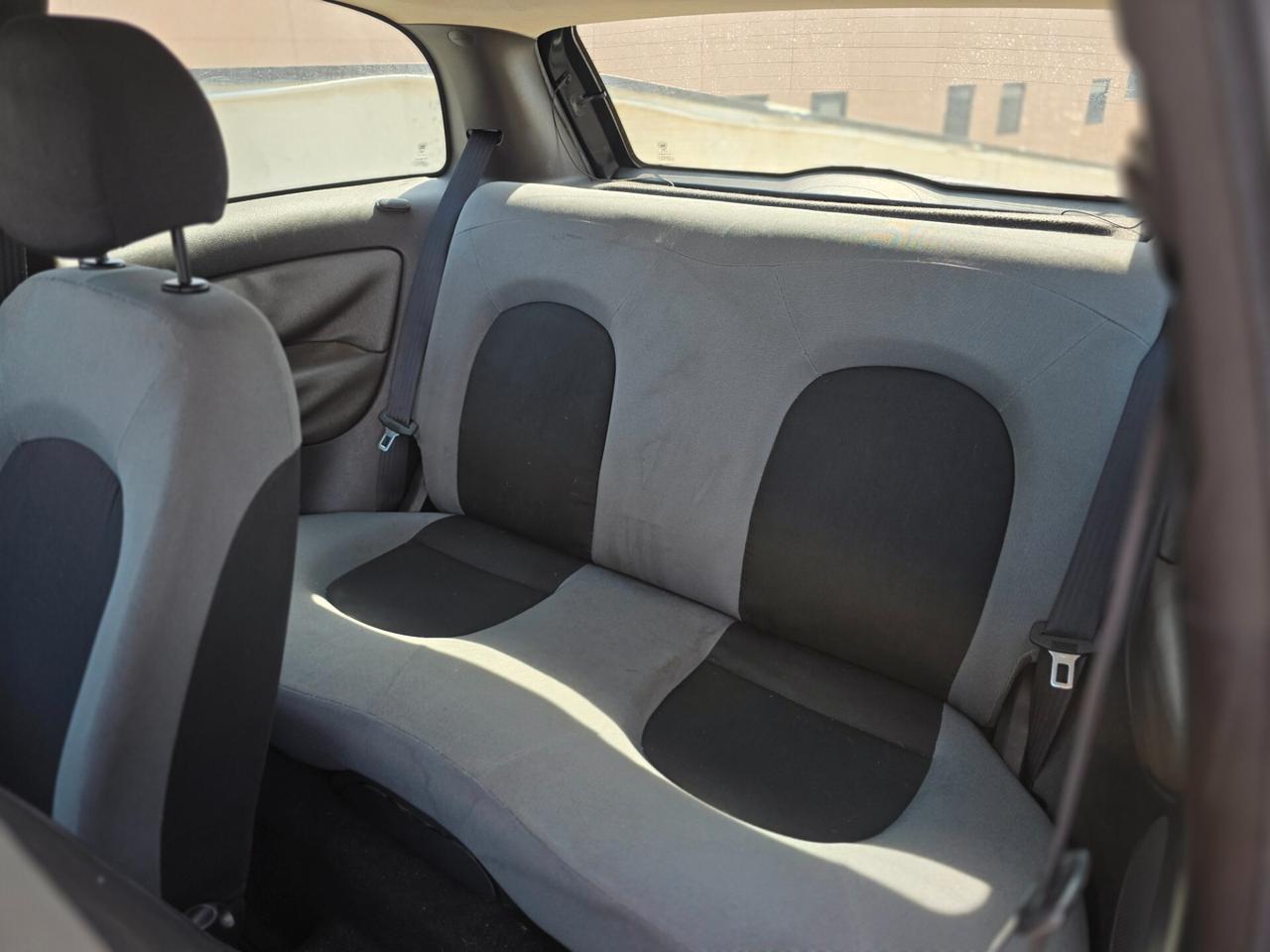 Lancia Ypsilon 1.3 MJT 90 CV Platino