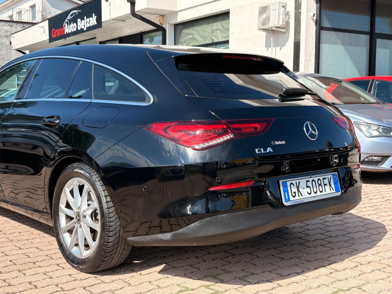 Mercedes-benz CLA 180 d Automatic Shooting Brake Executive