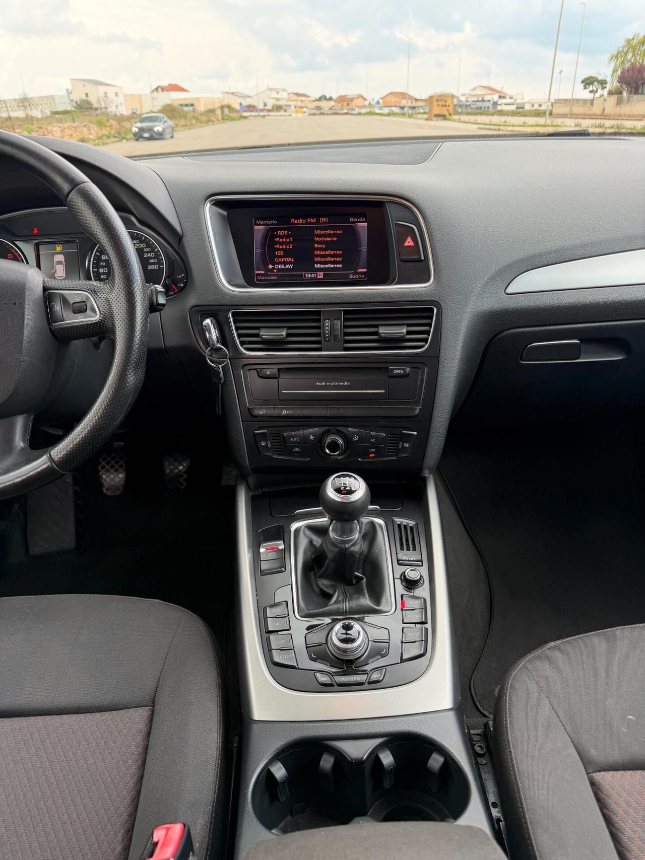 Audi Q5 q5 2.0 tdi 170cv quattro fari*navi