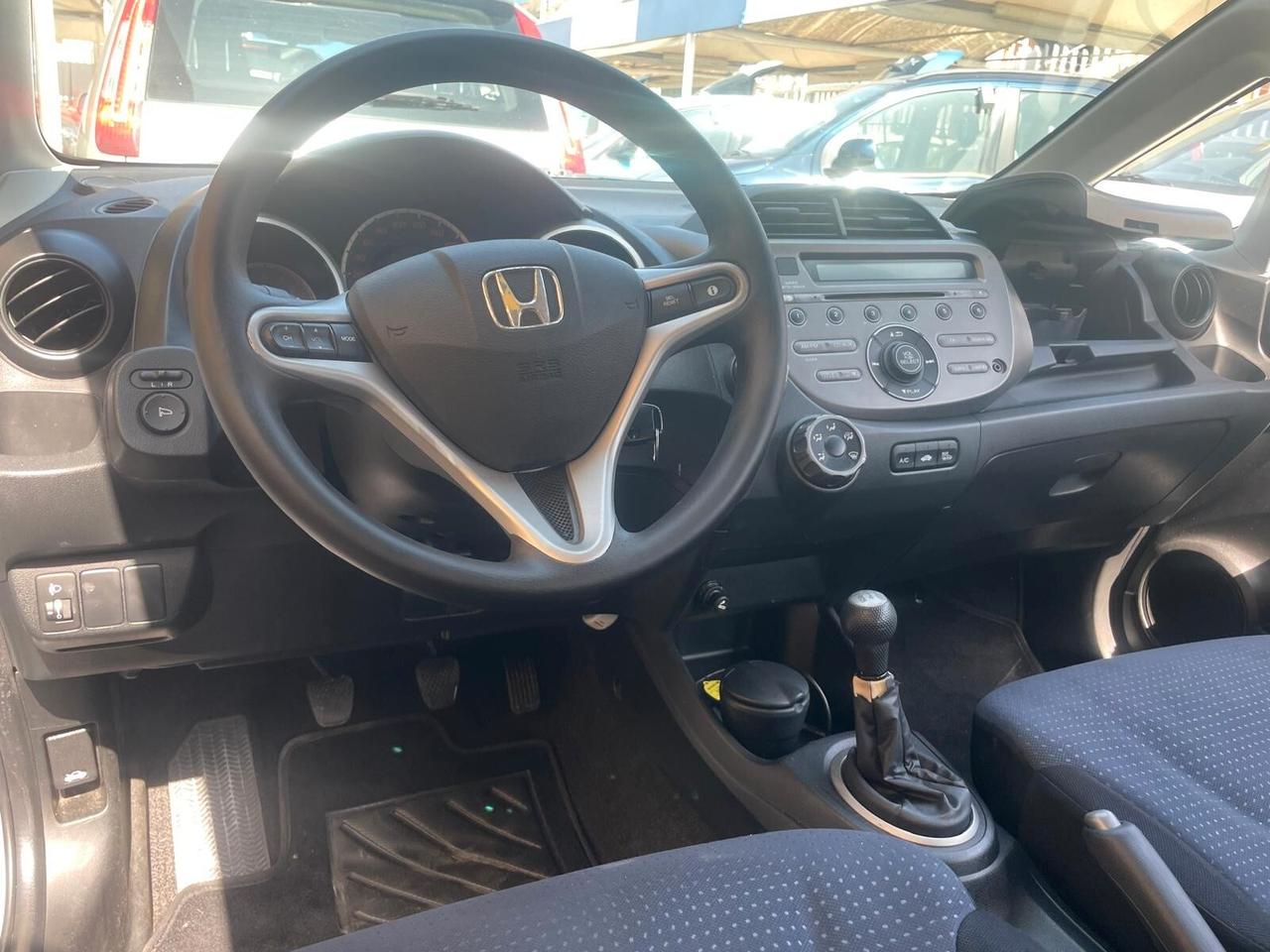 HONDA JAZZ 1.2 BENZ.