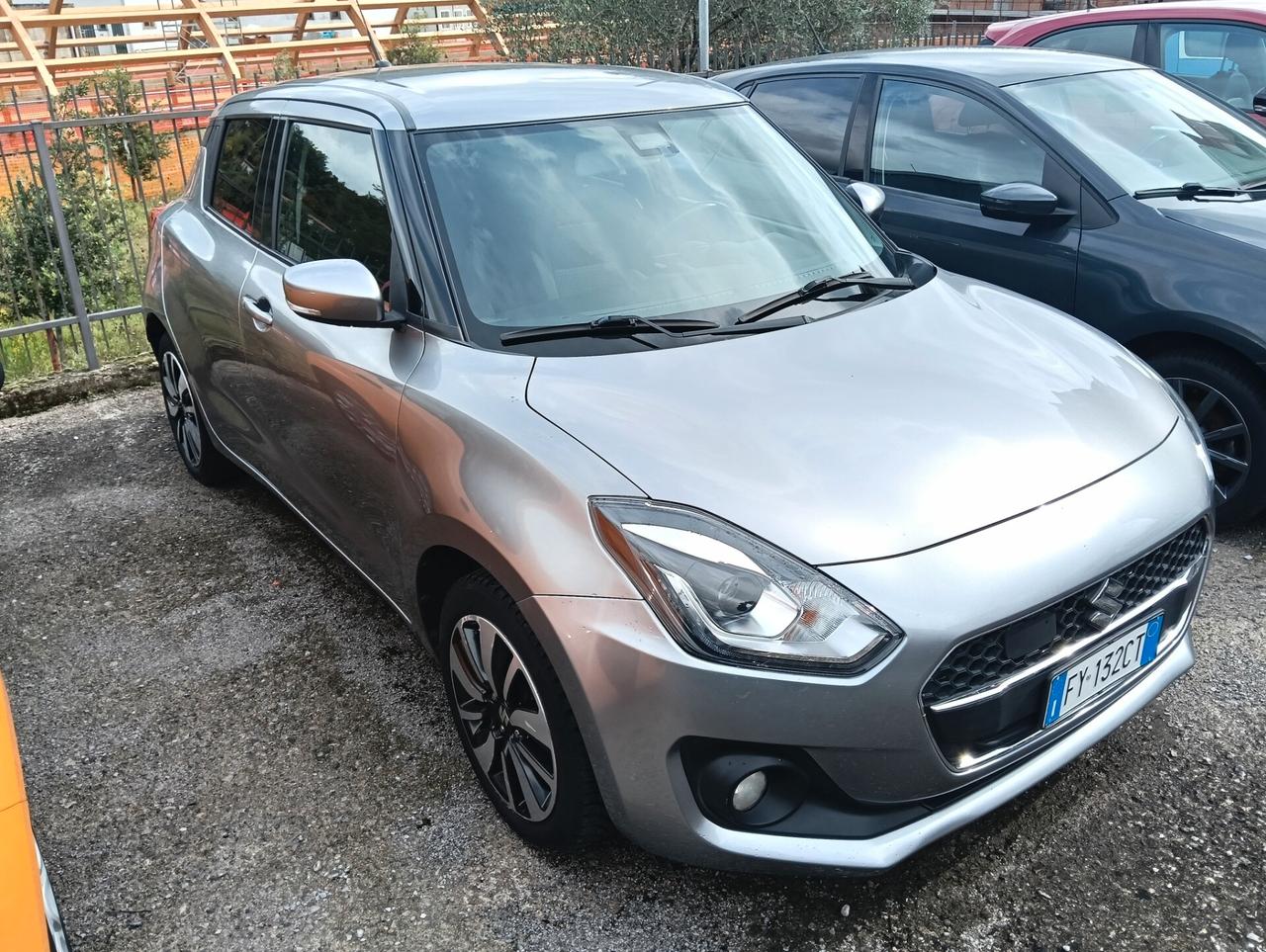 Suzuki Swift 1.2 Hybrid Top