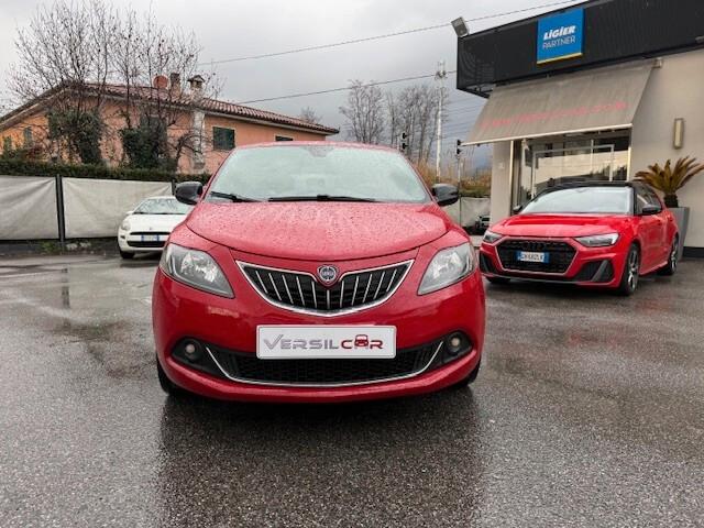 Lancia Ypsilon 1.0 FireFly 5 porte S&S Hybrid Ecochic Gold
