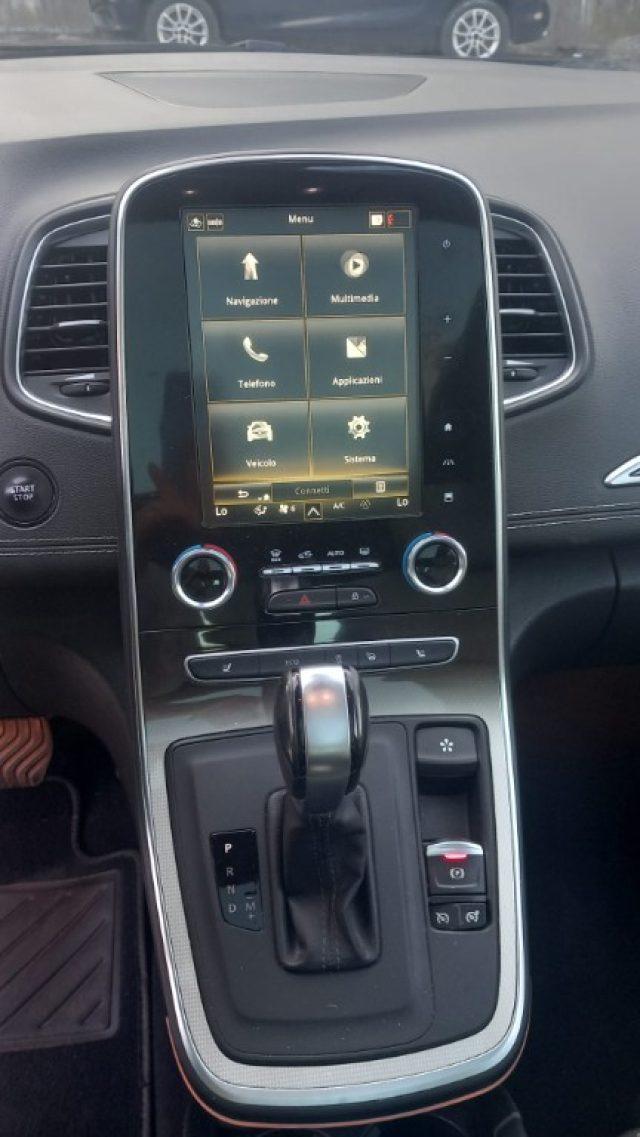 RENAULT Scenic Scénic Blue dCi 120 CV EDC Initiale Paris