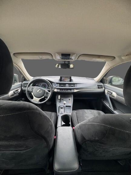 Lexus CT 200h Hybrid