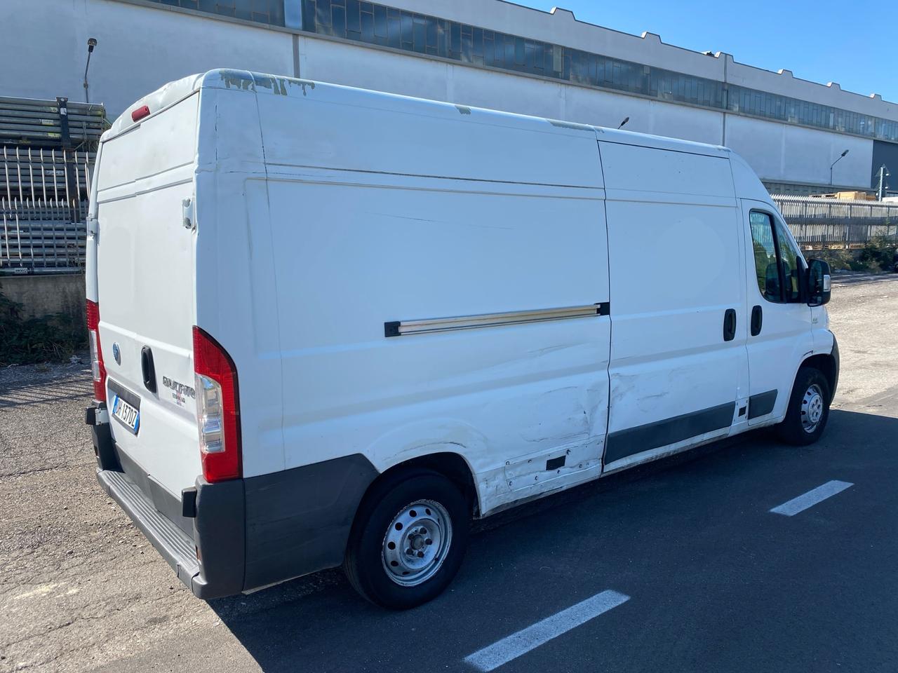 Fiat Ducato Fiat tetto alto passo lungo con pedana