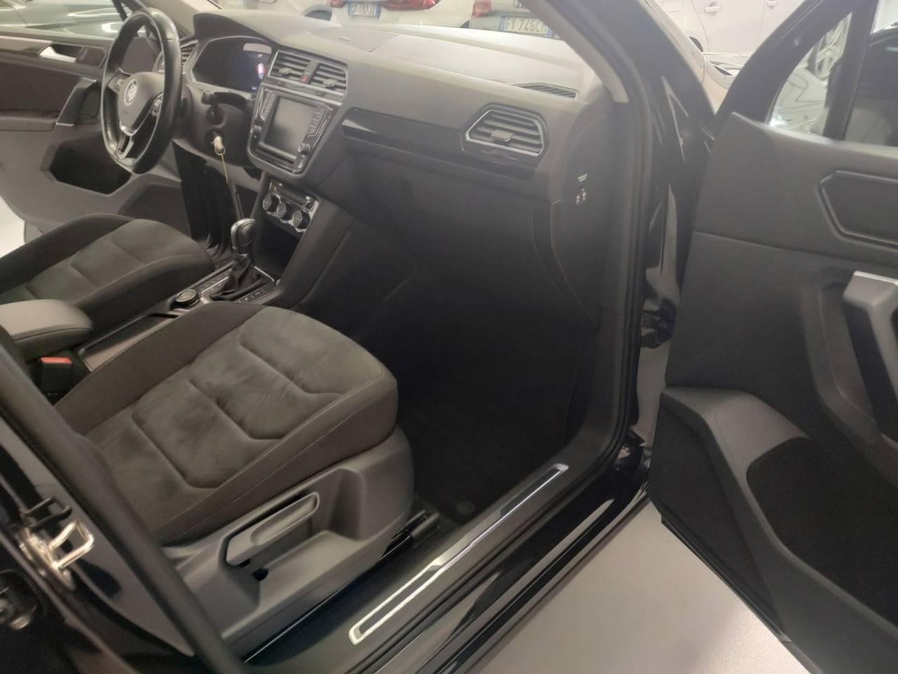 VOLKSWAGEN Tiguan II 2016 - Tiguan 1.4 tsi Advanced 150cv dsg
