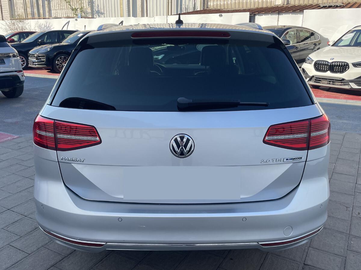 Volkswagen Passat Variant 2.0 TDI DSG Highline BlueMotion Technology