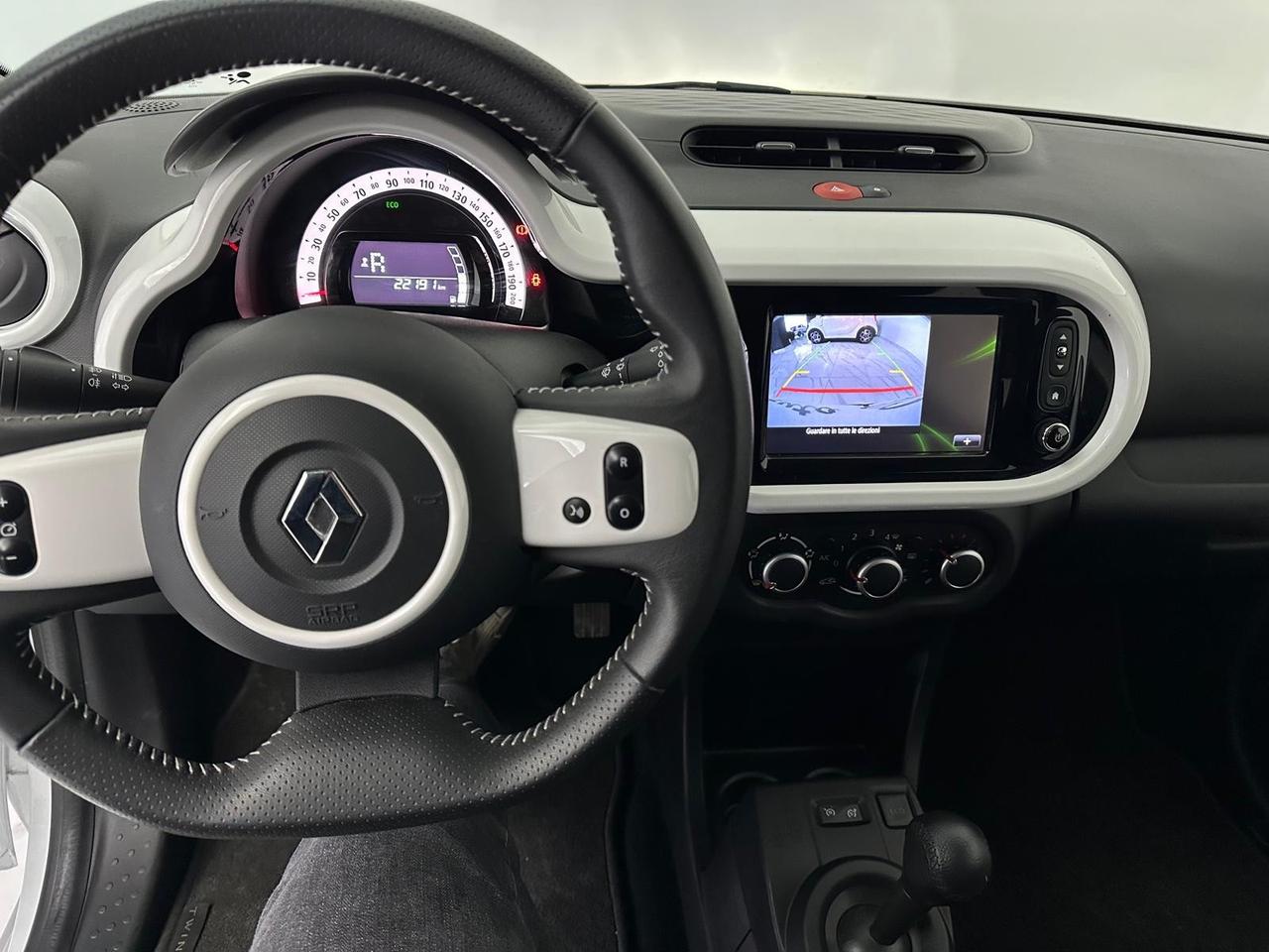 RENAULT TWINGO 90 CV AUTOMATICA/NAVI/TELECAMERA 22.000 KM