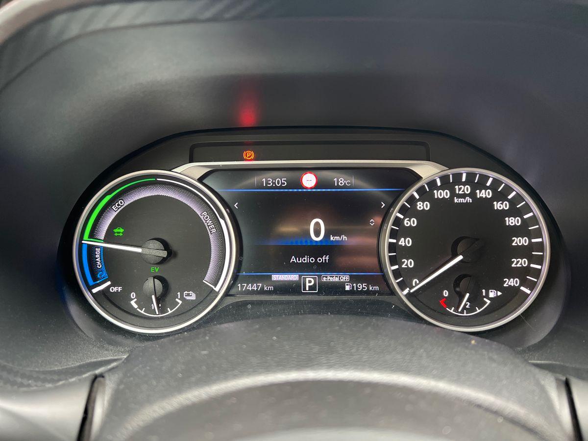 NISSAN Juke 1.6 hev N-Connecta