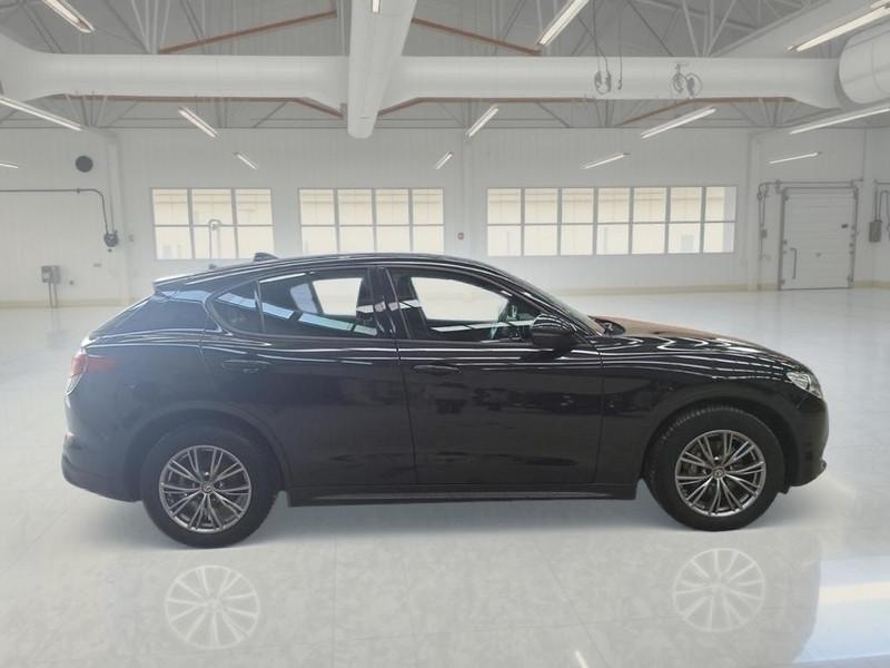 ALFA ROMEO STELVIO 2.2 TURBO DIESEL 190 CV BUSINESS AT8 Q4 SUV