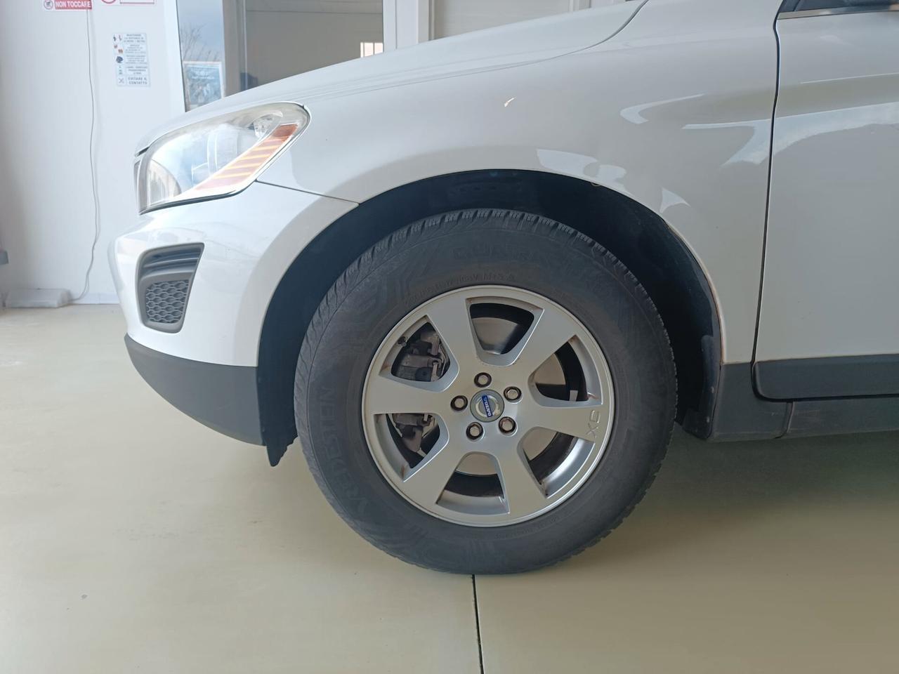 Volvo XC 60 XC60 D4 Momentum