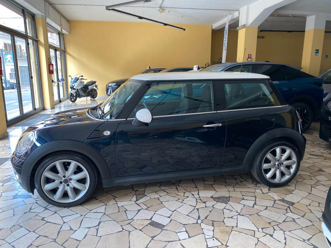 Mini 1.6 16V Cooper