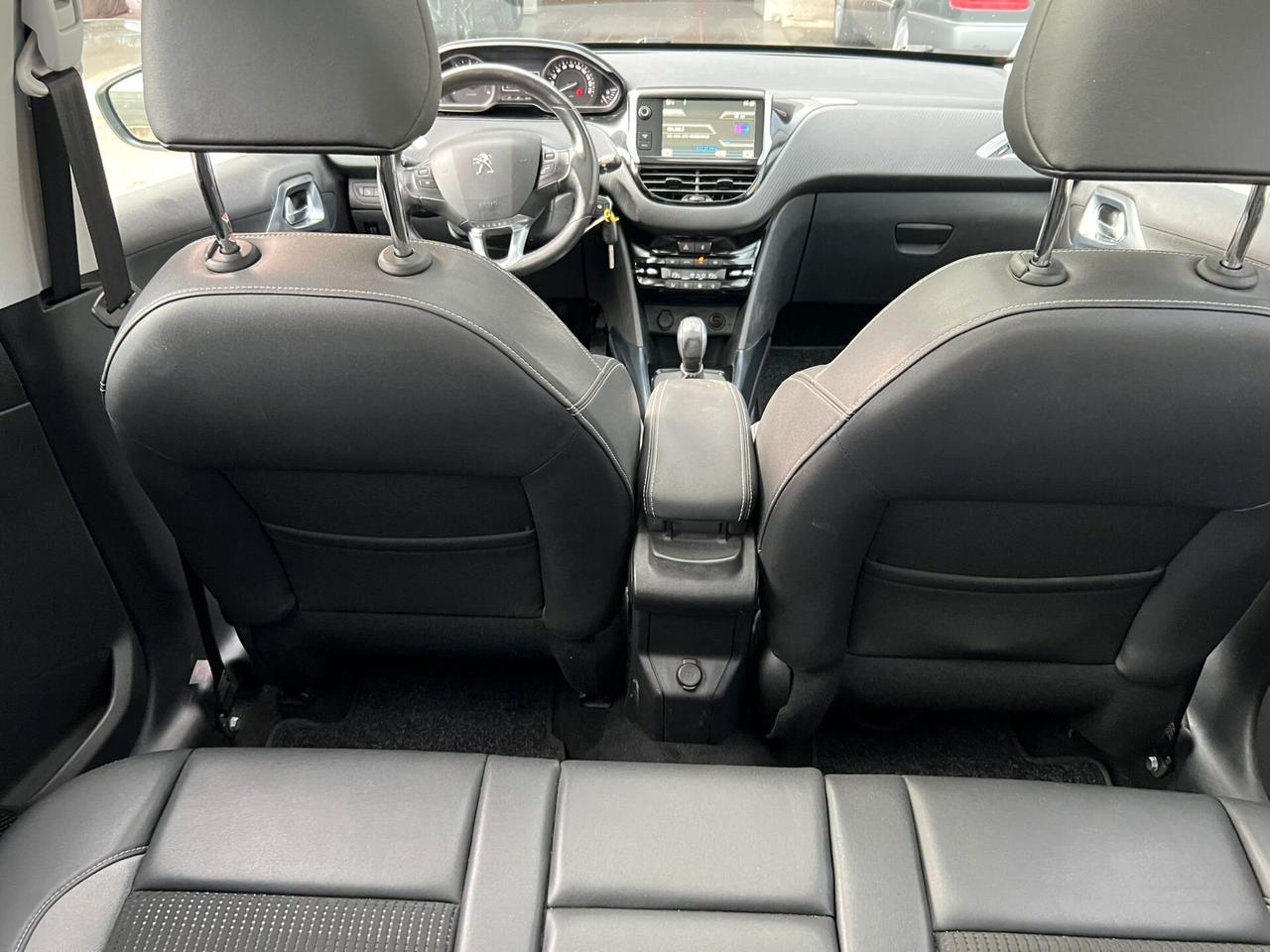 Peugeot 2008 1.6 e-HDi 115 CV Stop&Start Allure