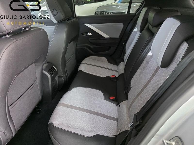 Opel Astra 1.2 Turbo 130cv Business Elegance MT6