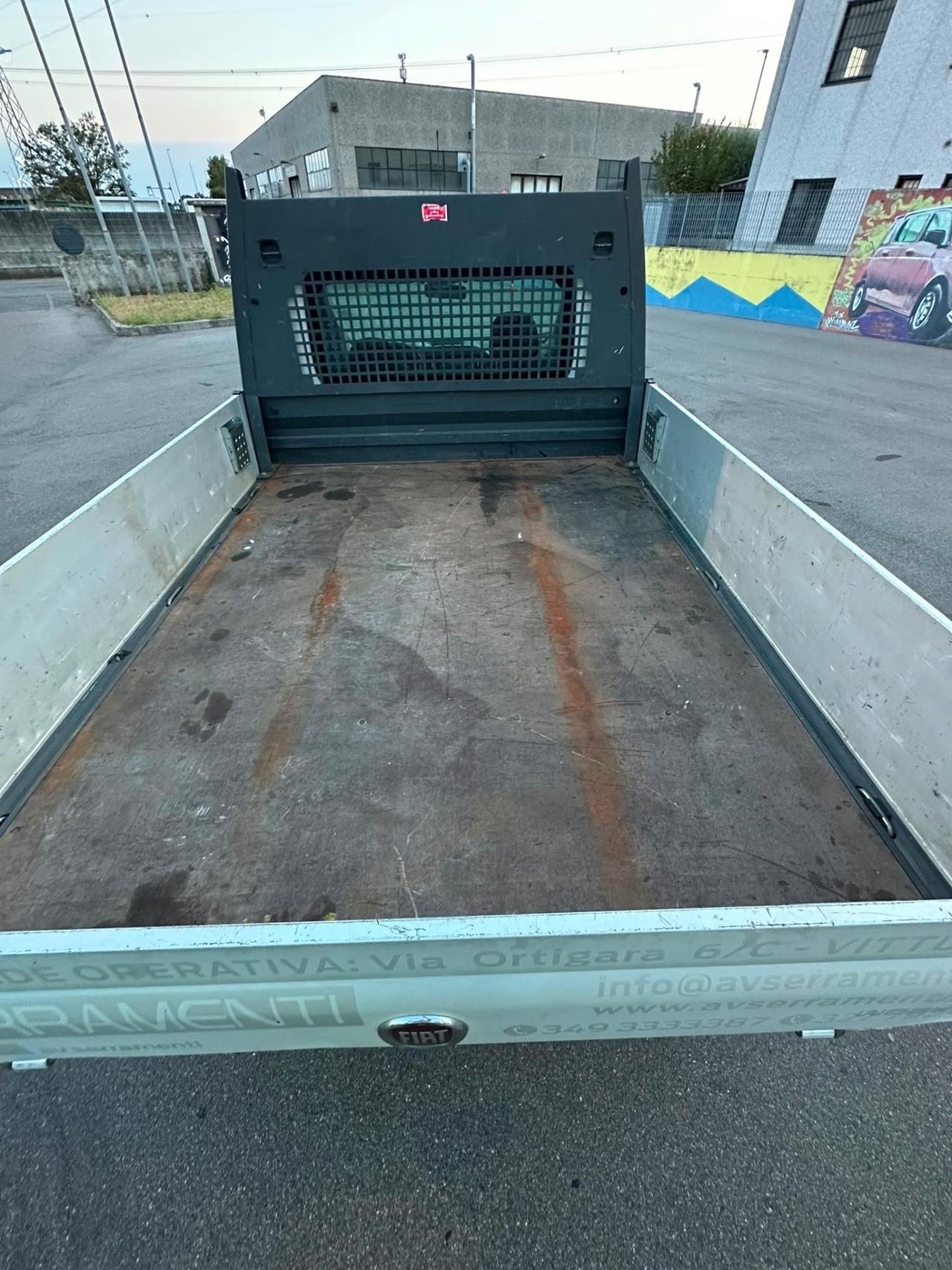Fiat doblo con cassone fisso