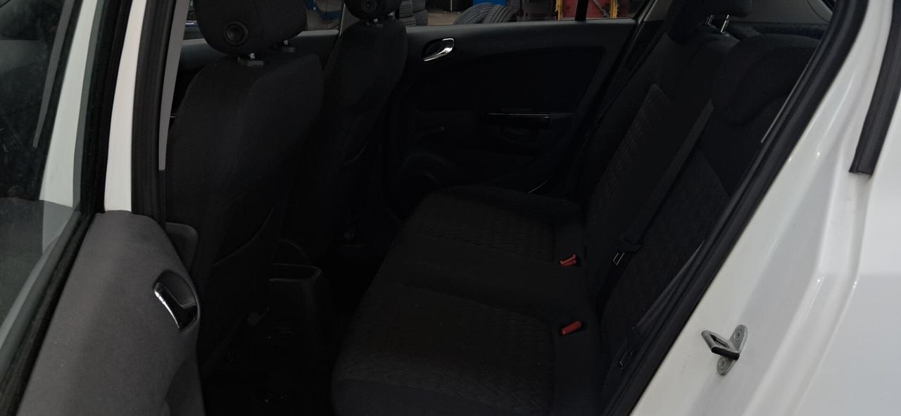 Opel Corsa 1.2 85CV 5 porte GPL-TECH Ecotec