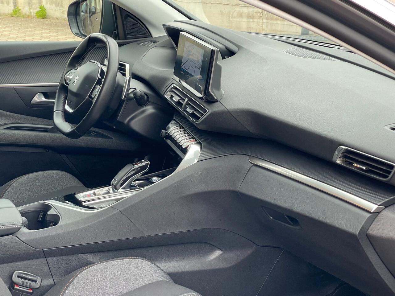 Peugeot 3008 BlueHDi 130 S&S EAT8 Active Business
