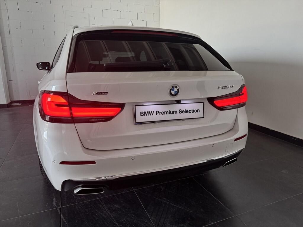 BMW Serie 5 Touring 520 d Mild Hybrid 48V Luxury xDrive Steptronic