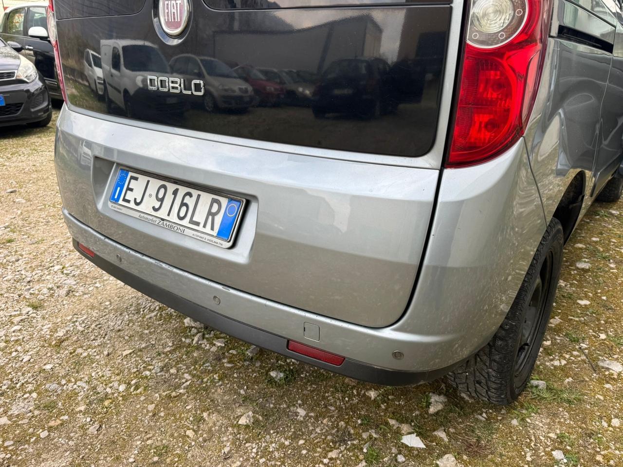 Fiat Doblò 1.6 MJT 16V 90CV Emotion SI NEOPATENTATI