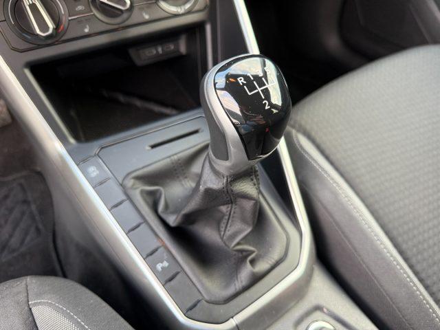 VOLKSWAGEN Polo 1.0 TSI Life LED Navi ACC Bluetooth