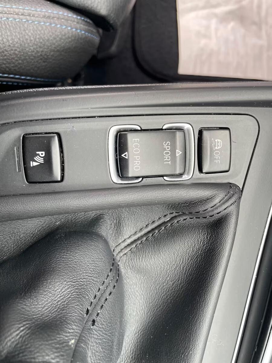 Bmw 118i 5p. M-SPORT Shadow