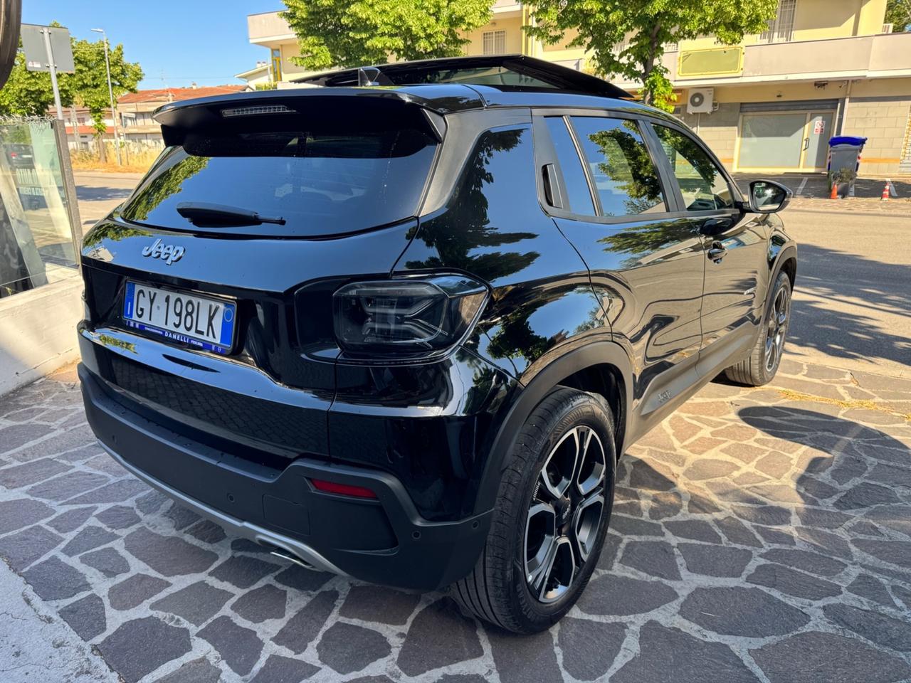 Jeep Avenger 1.2 Turbo 100 CV MHEV Summit Tetto apribile Automatica